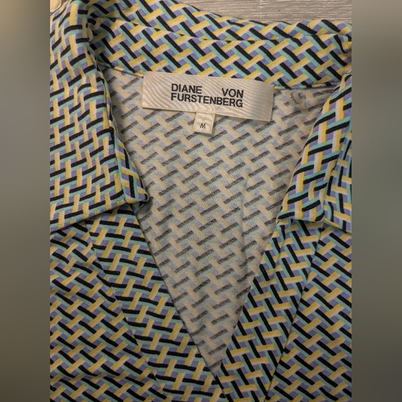 Diane Von Furstenberg Geometric Printed Jersey Knit Jeanne Two Wrap Mini Dress M - Picture 9 of 10